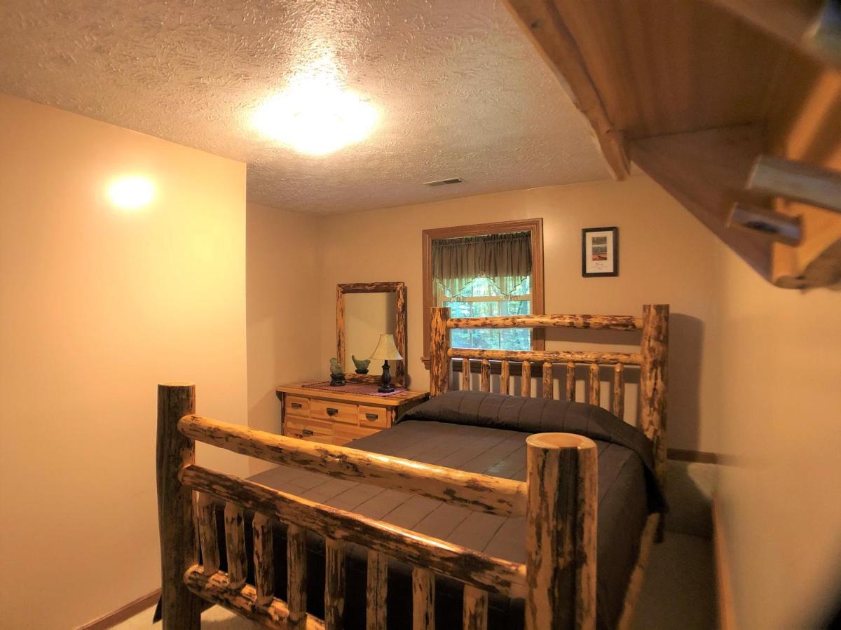 Sojourner'S Lodge & Log Cabin Suites Dundee المظهر الخارجي الصورة