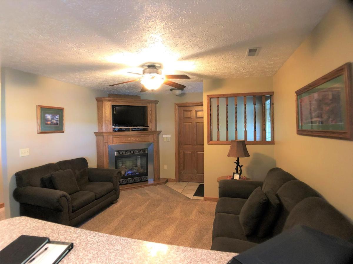 Sojourner'S Lodge & Log Cabin Suites Dundee المظهر الخارجي الصورة