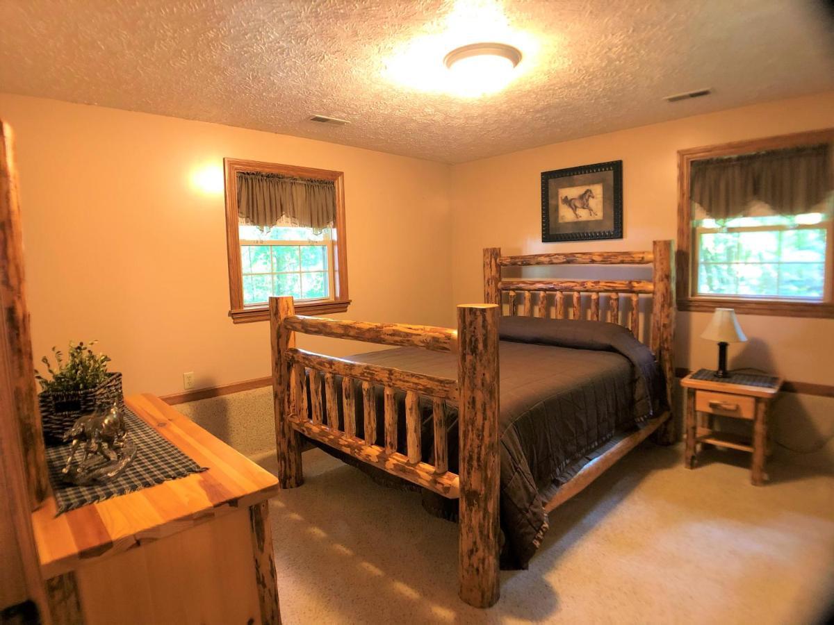 Sojourner'S Lodge & Log Cabin Suites Dundee المظهر الخارجي الصورة