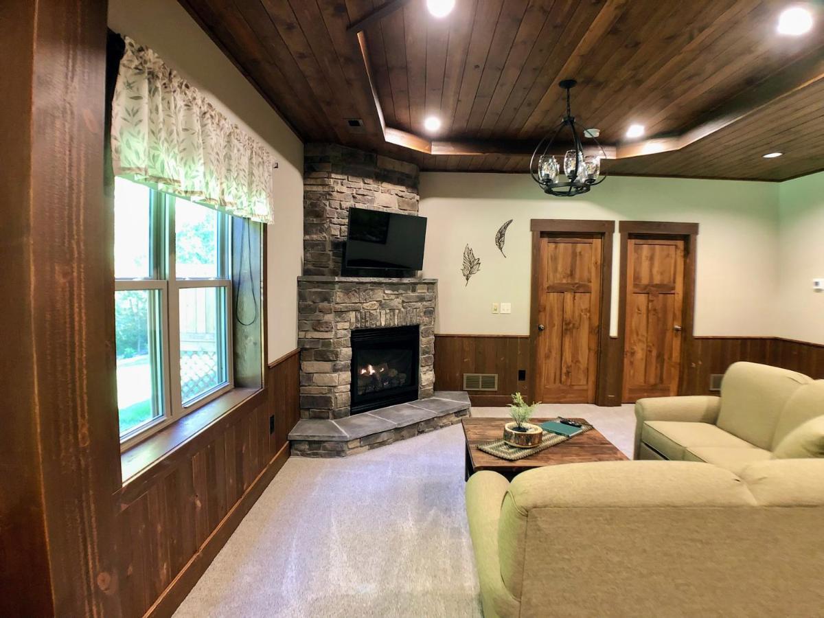 Sojourner'S Lodge & Log Cabin Suites Dundee المظهر الخارجي الصورة