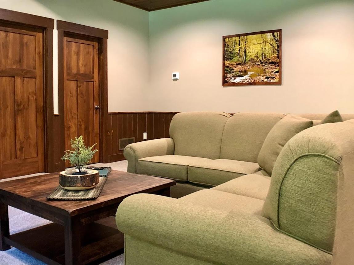 Sojourner'S Lodge & Log Cabin Suites Dundee المظهر الخارجي الصورة