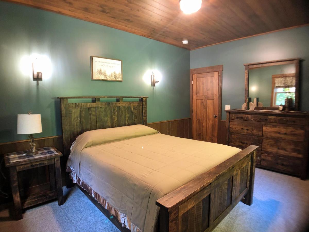 Sojourner'S Lodge & Log Cabin Suites Dundee المظهر الخارجي الصورة