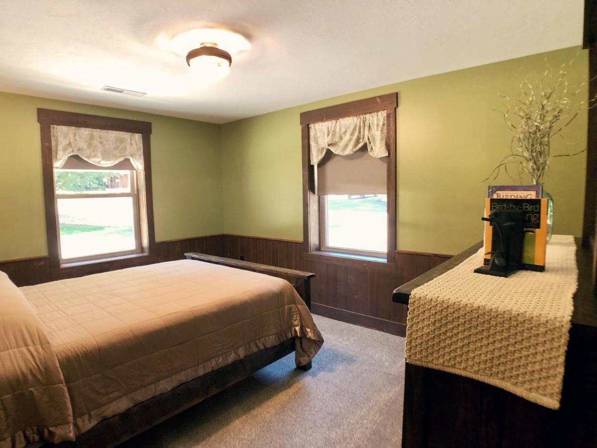 Sojourner'S Lodge & Log Cabin Suites Dundee المظهر الخارجي الصورة